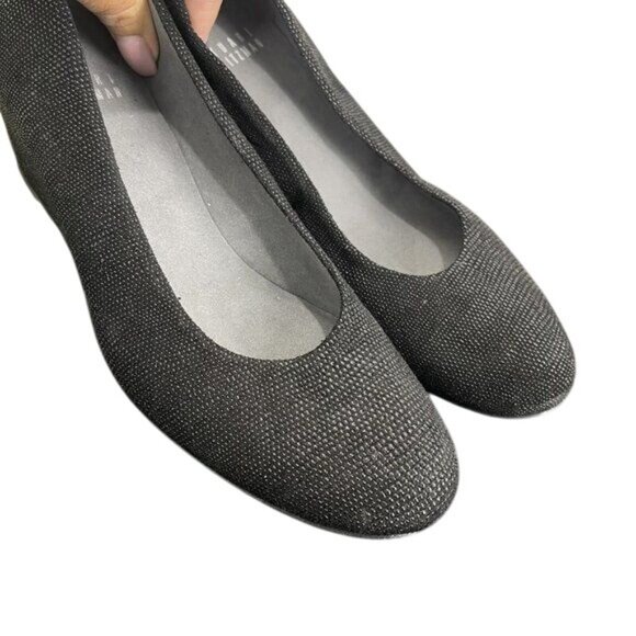 Stuart Weitzman Women Black textured Wedge Pumps Heels 6.5M Work Office Shoes - Picture 11 of 12